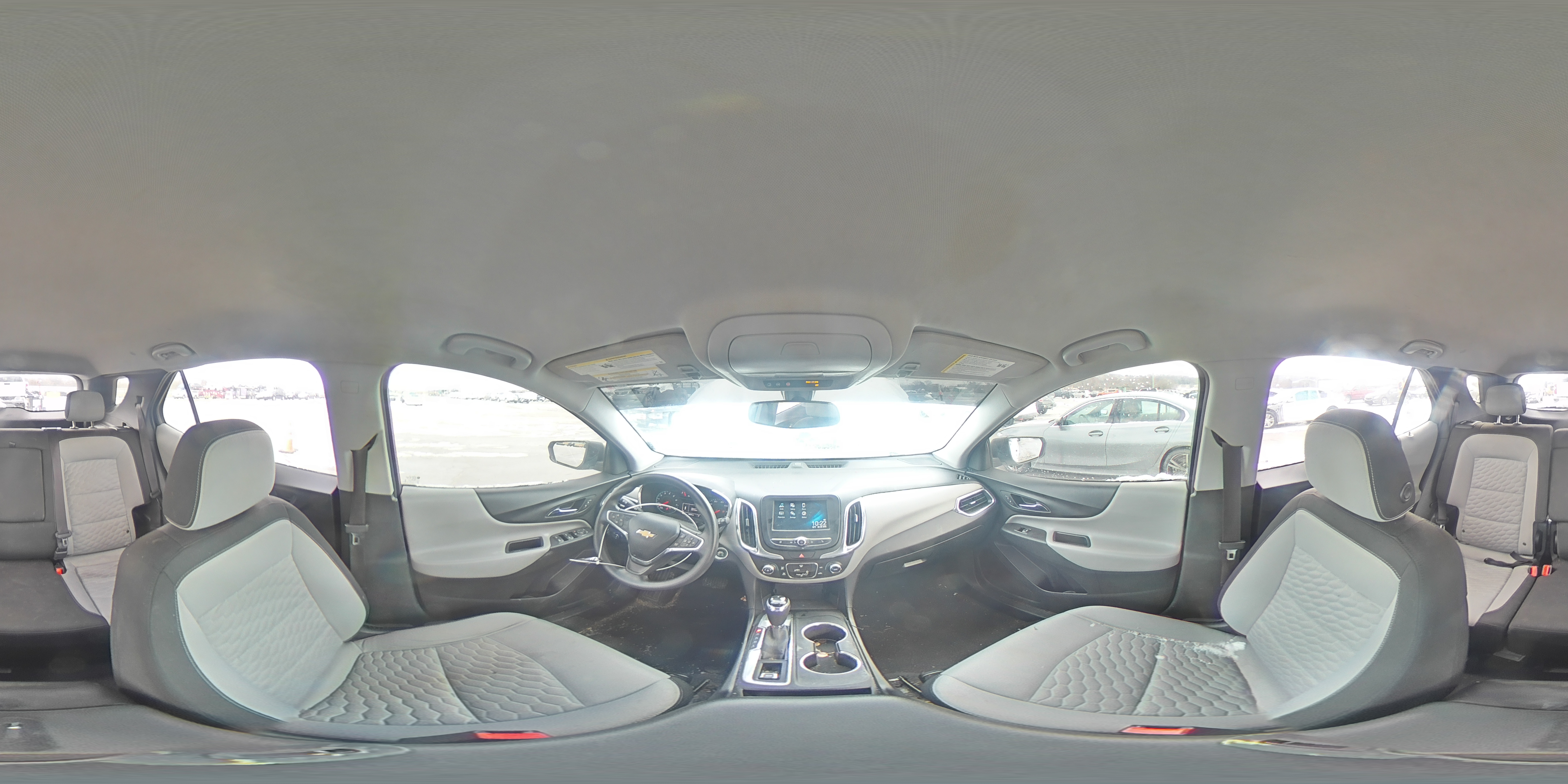 2018 Chevrolet Equinox - Image 13