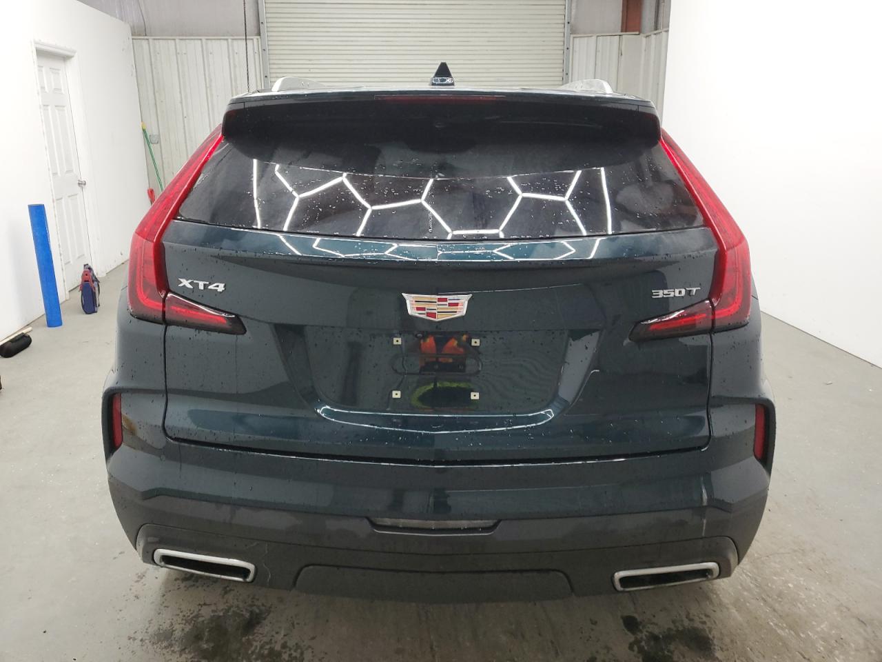 2024 Cadillac Xt4 Premium Luxury VIN: 1GYFZCR44RF166694 Lot: 44268625