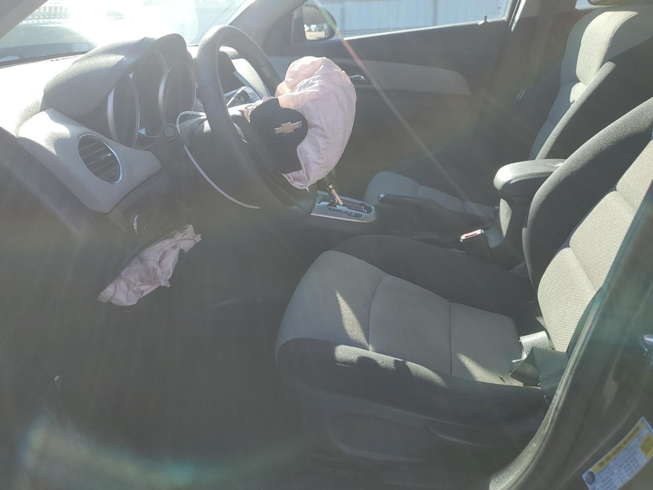 2016 Chevrolet Cruze - Image 7