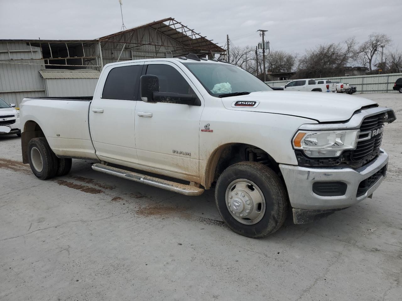 2021 RAM 3500 - Image 4