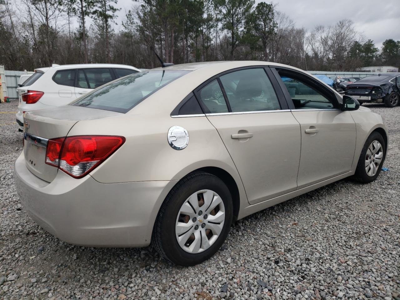 2012 Chevrolet Cruze - Image 3