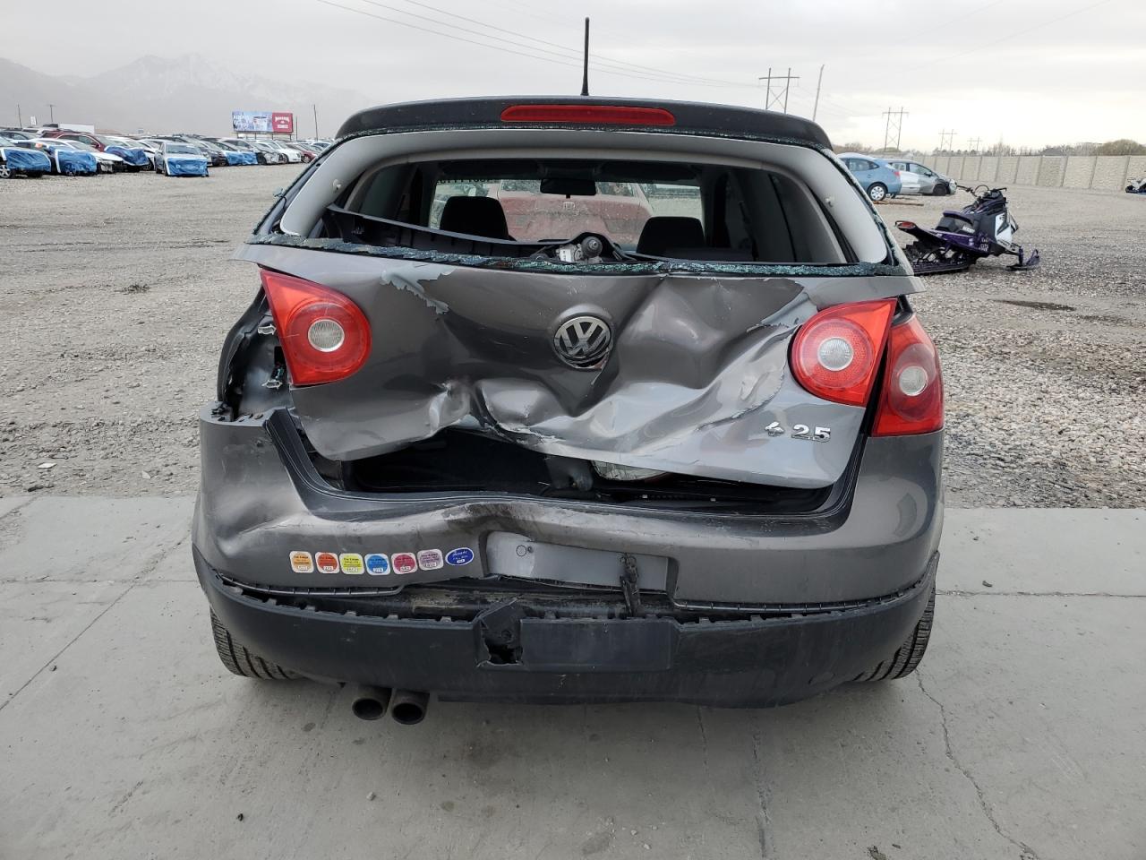 2007 Volkswagen Golf - Image 6