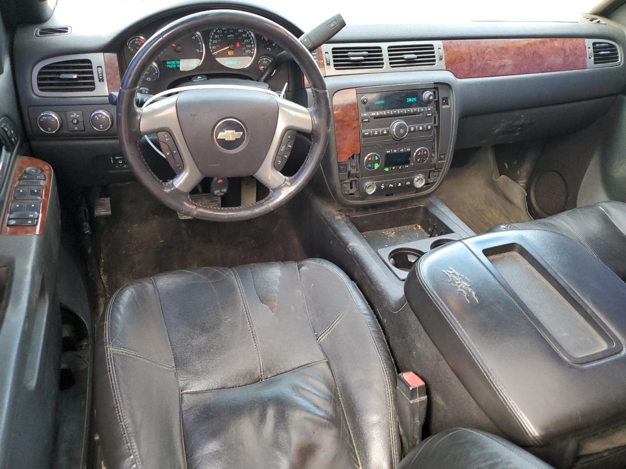 2011 Chevrolet Silverado - Image 8