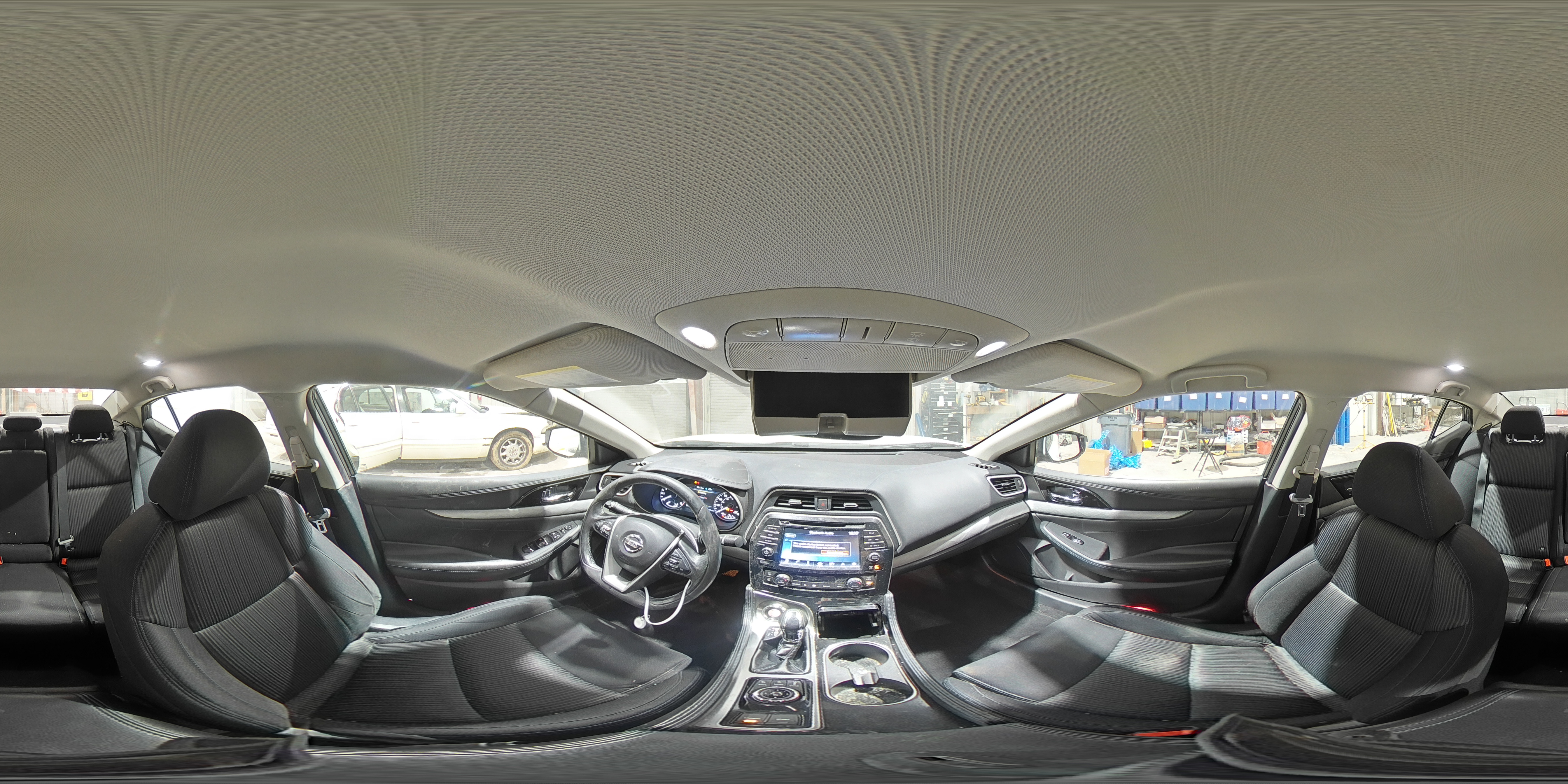 2017 Nissan Maxima - Image 12