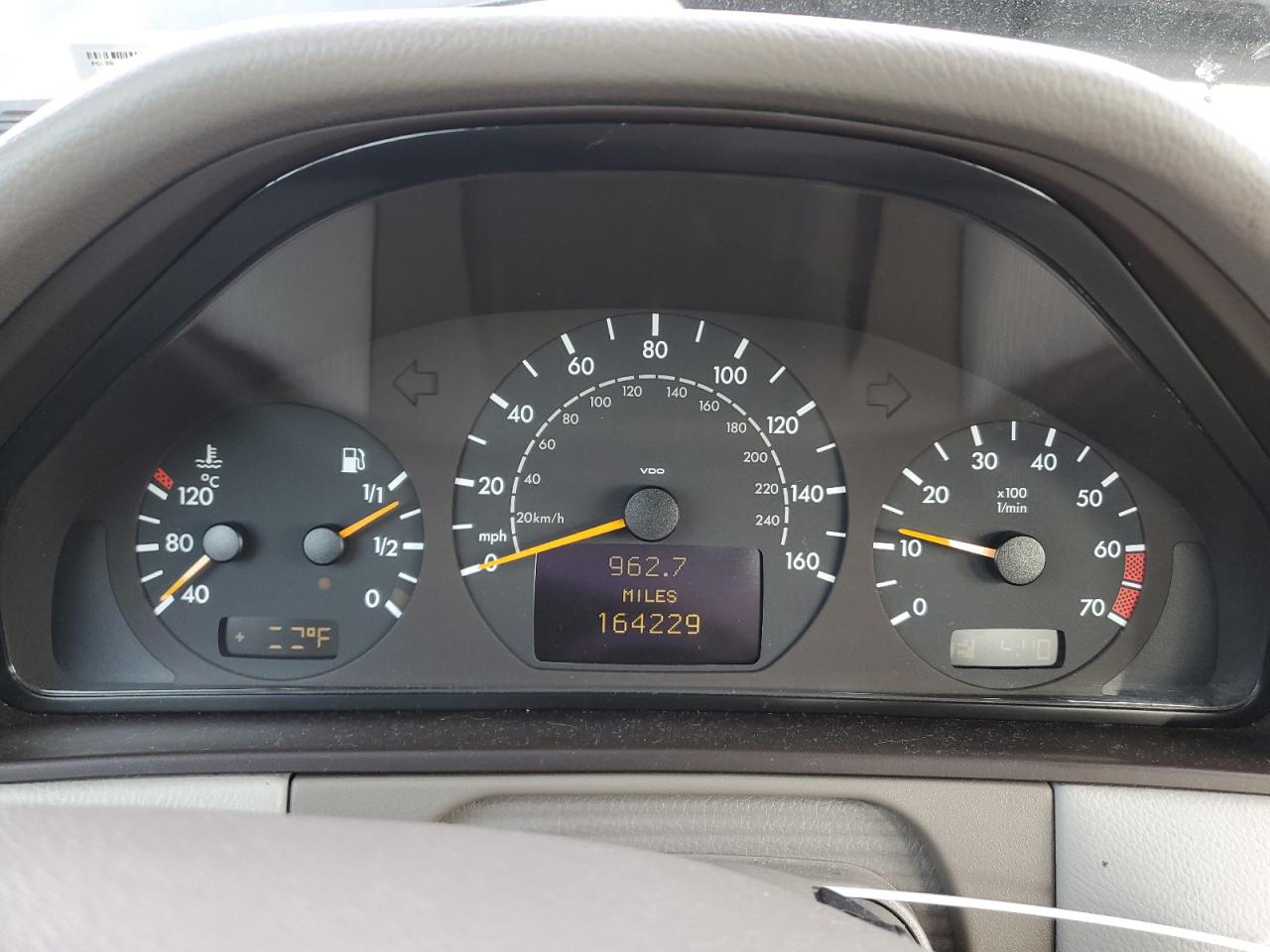 2000 Mercedes-Benz E-klasse - Image 9