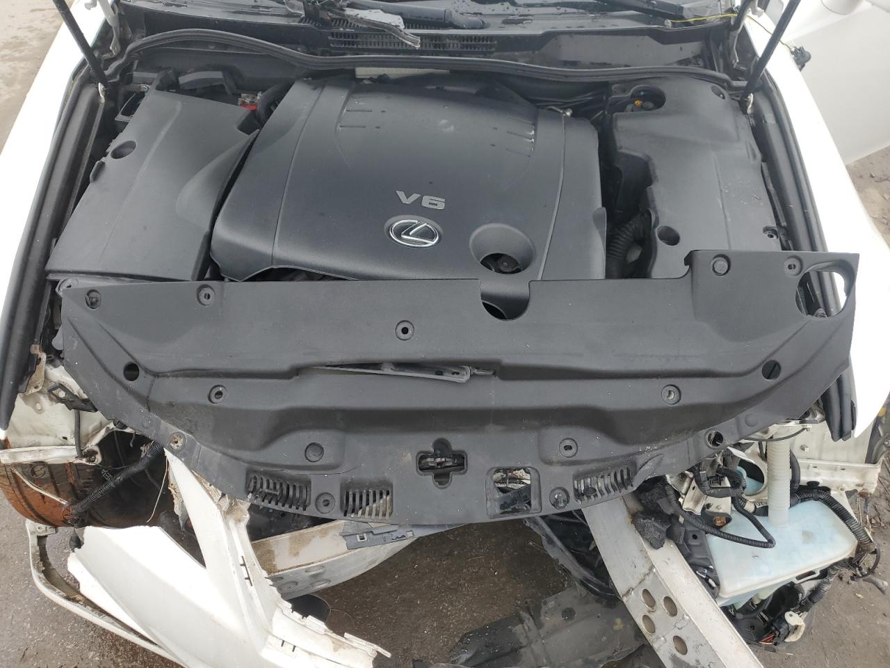 2007 Lexus IS - Image 11