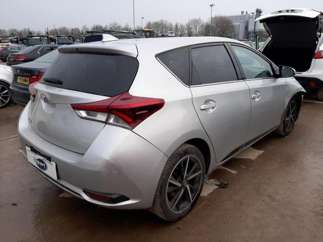 2018 TOYOTA AURIS DESI