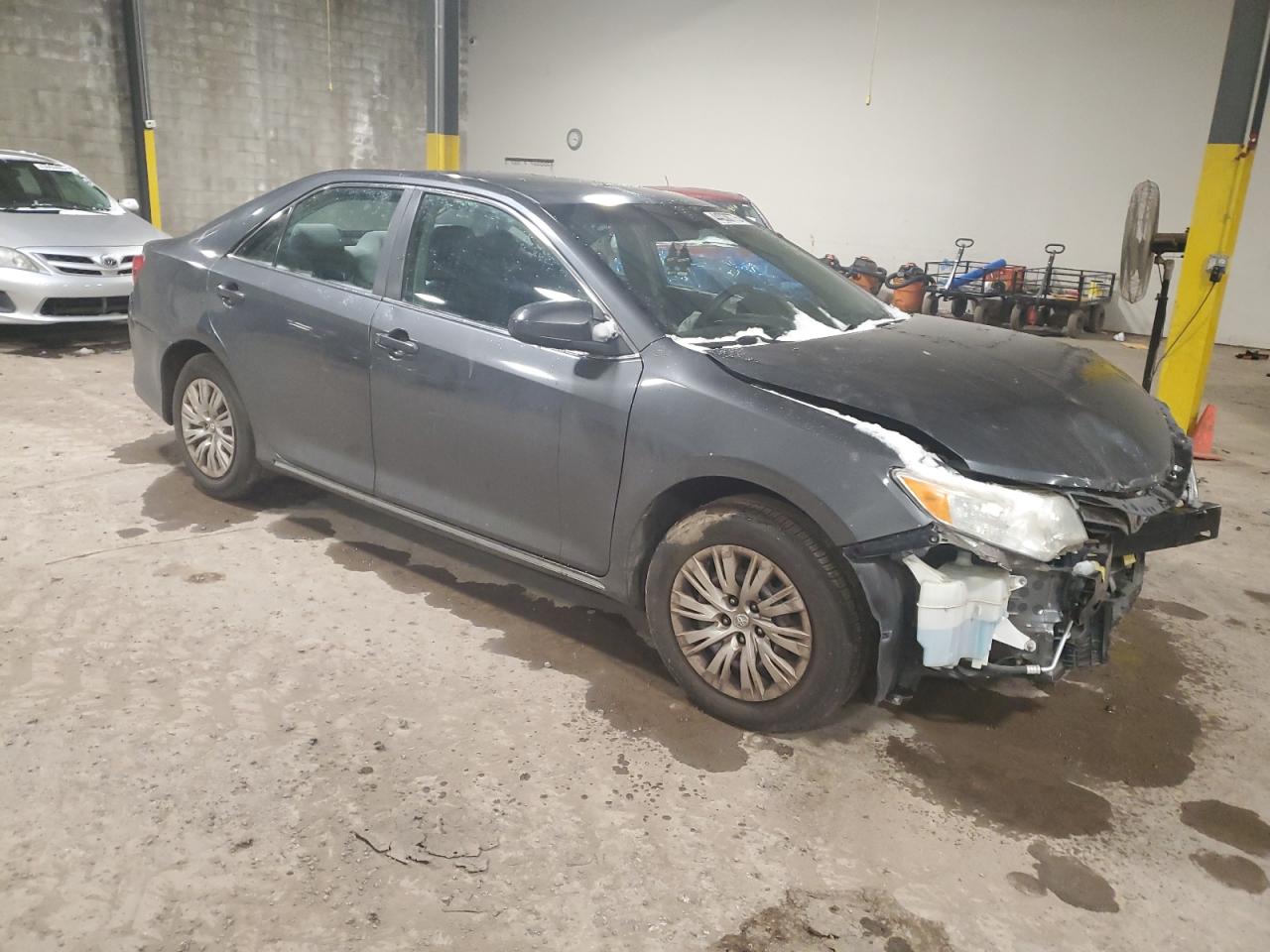2012 Toyota Camry - Image 4