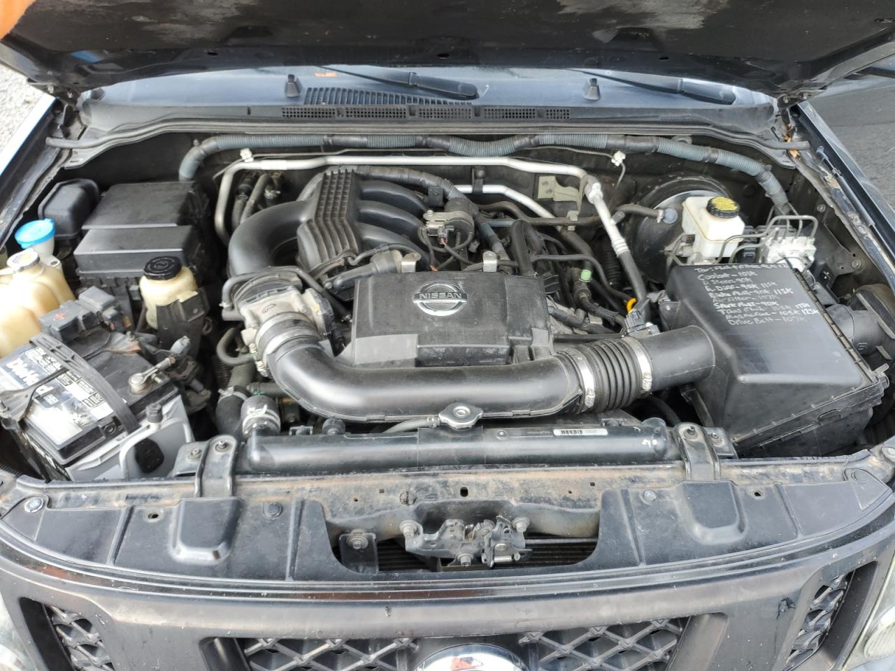 2011 Nissan XTerra - Image 12
