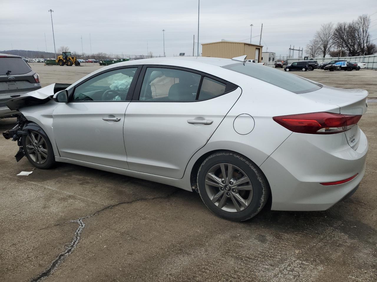 2018 Hyundai Elantra - Image 2