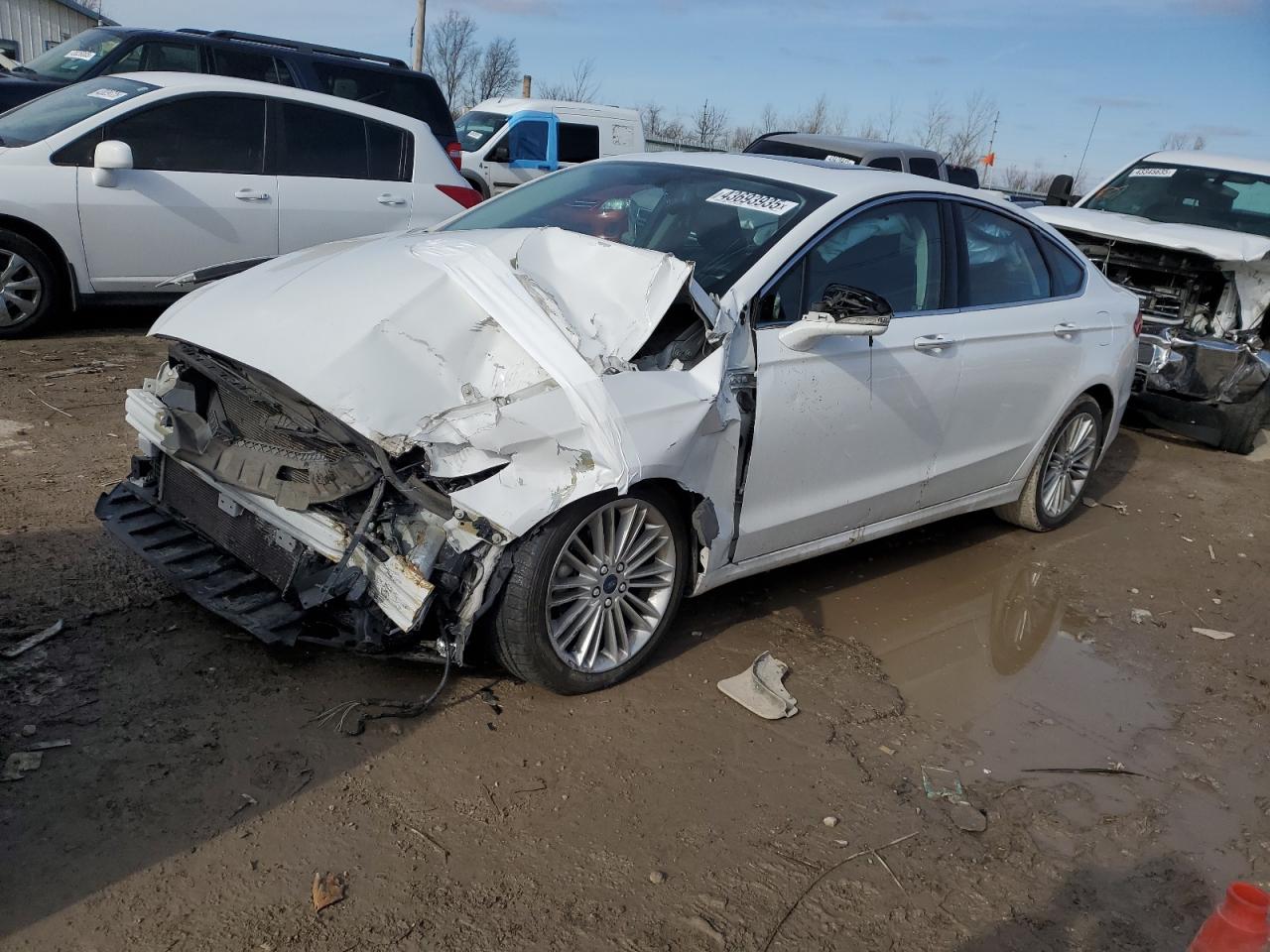 2016 Ford Fusion Se за продажба в Pekin, IL - Front End