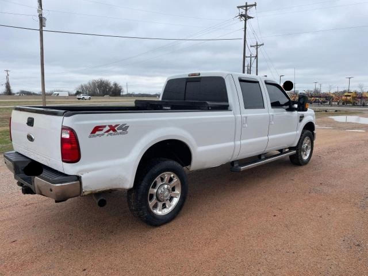2010 Ford F350 - Image 4