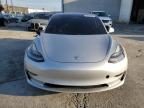 2017 Tesla Model 3  na sprzedaż w Sun Valley, CA - Side