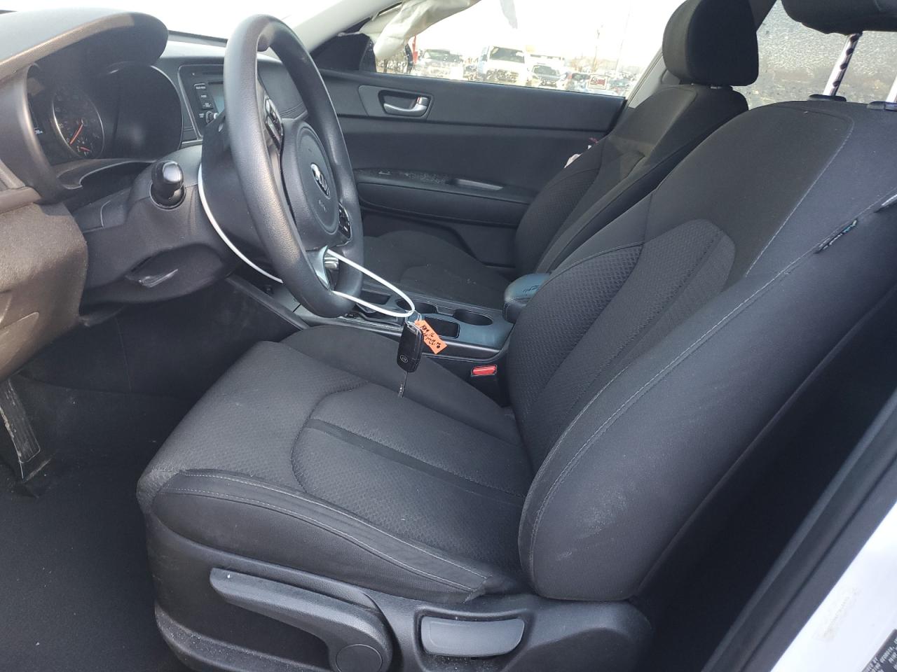 2016 Kia Optima - Image 7