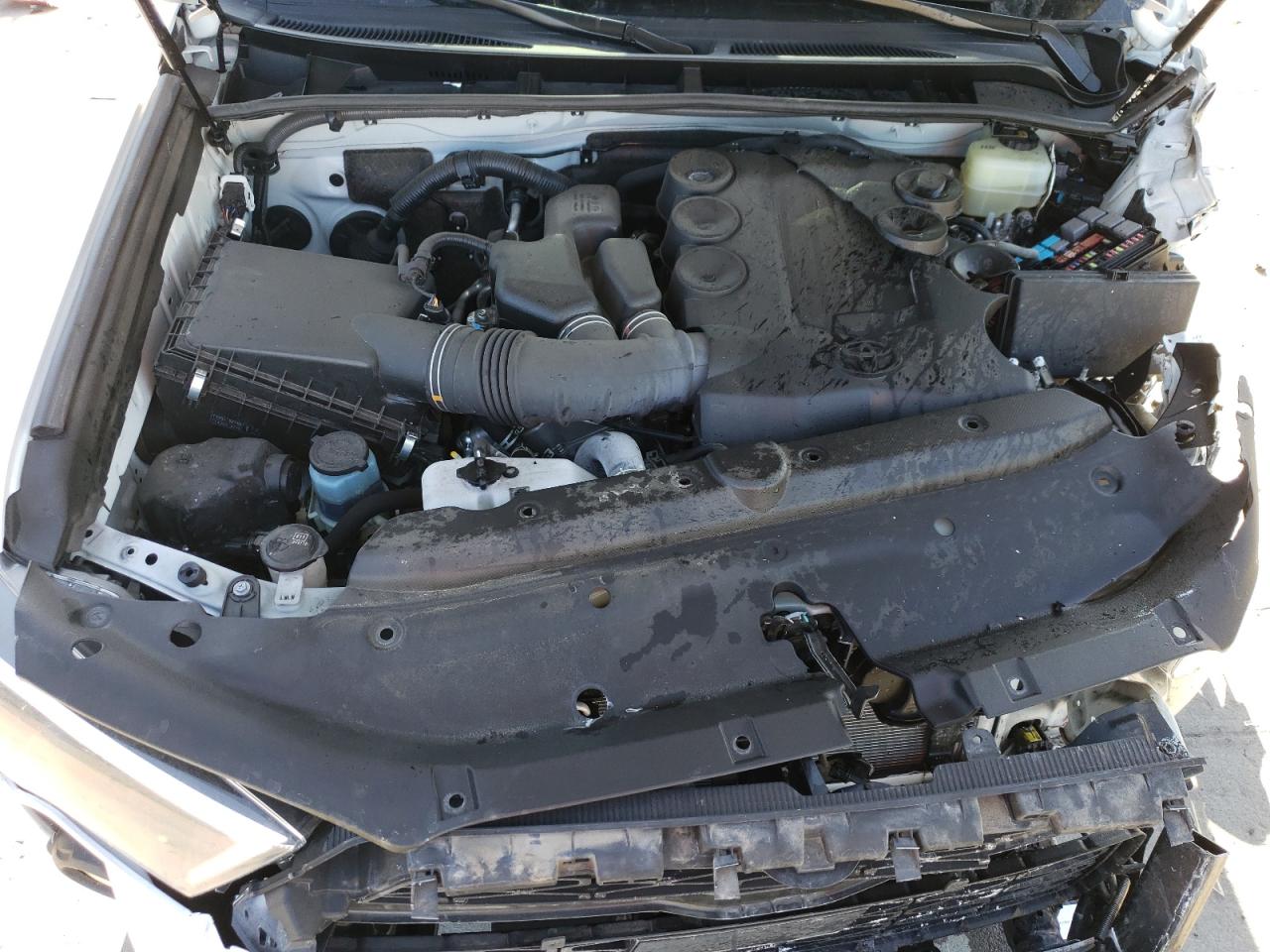 2021 Toyota 4Runner - Image 12