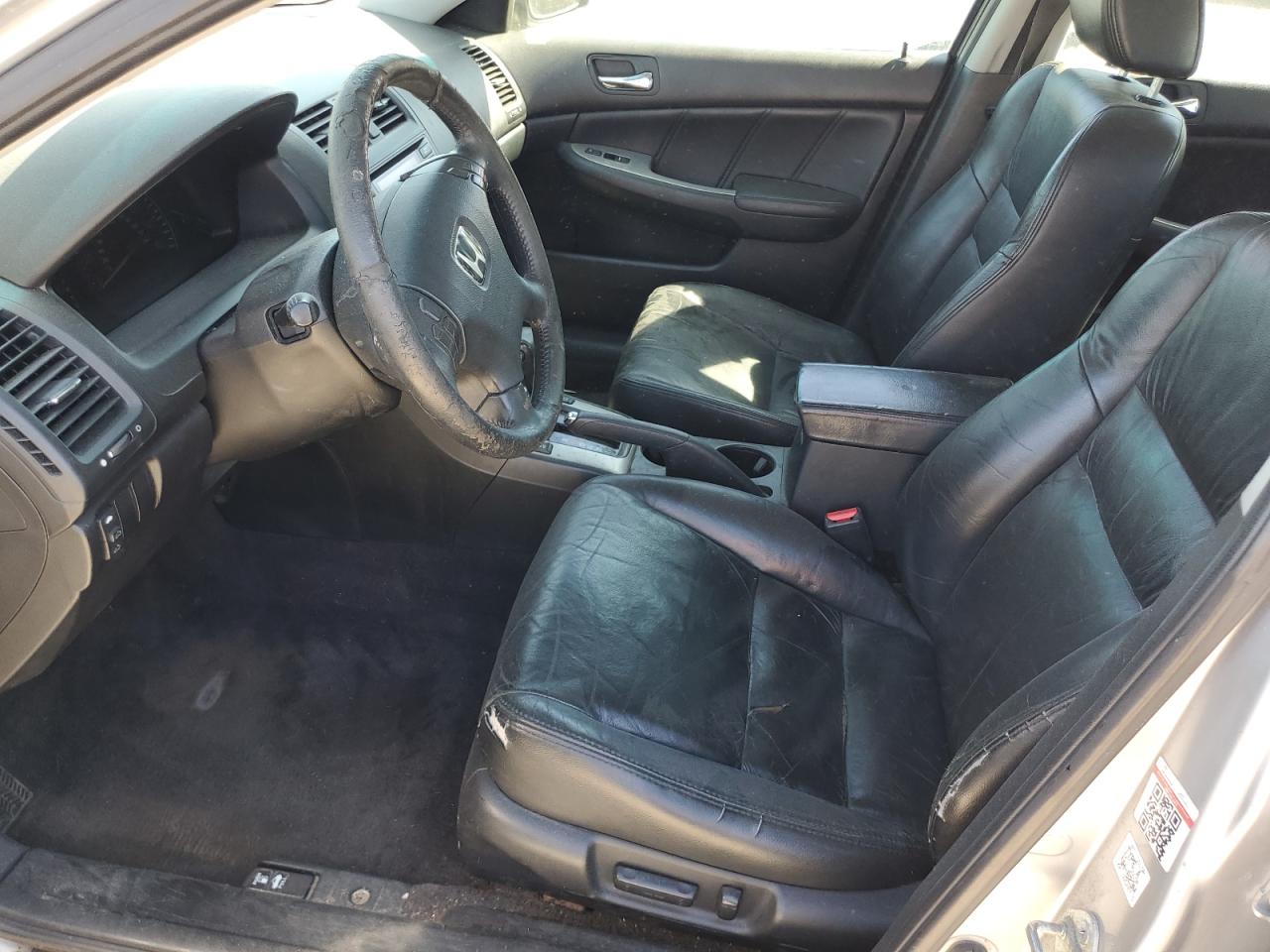 2004 Honda Accord - Image 7