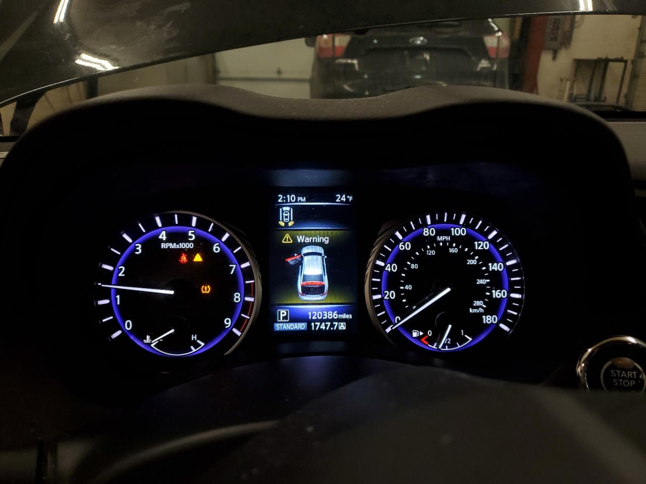 2014 Infiniti Q50 - Image 9