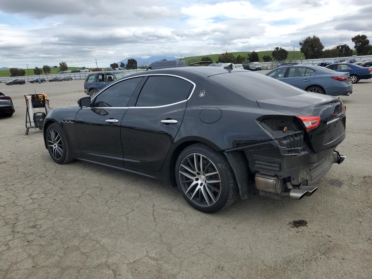 2017 Maserati Ghibli - Image 2