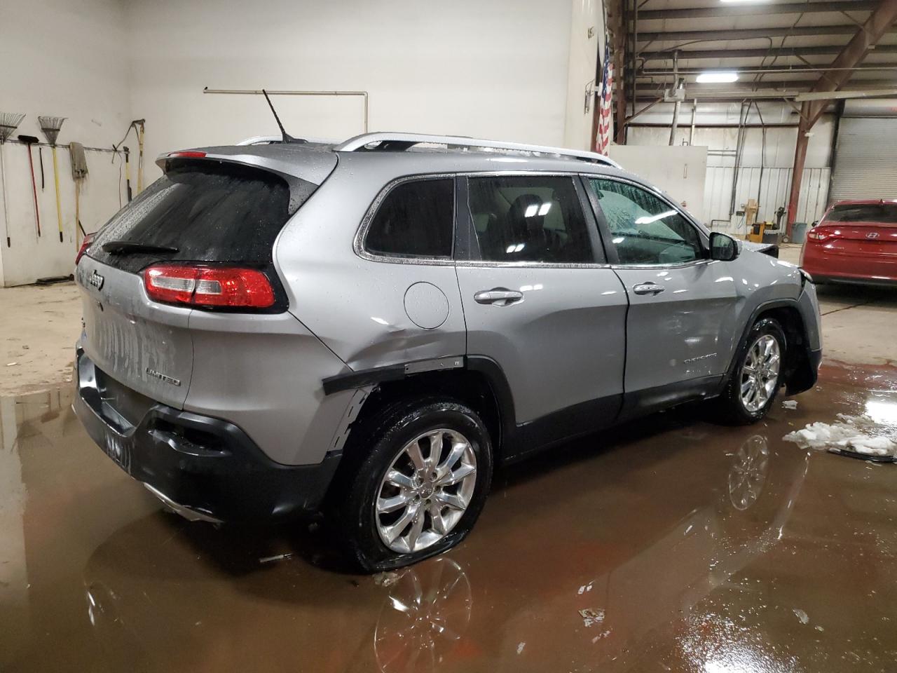 2015 Jeep Grand Cherokee - Image 3