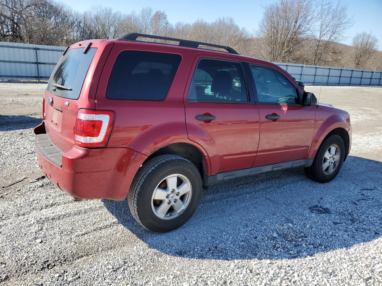 2011 Ford Escape - Image 3