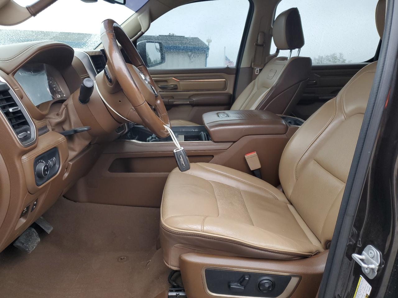 2019 RAM 1500 - Image 7