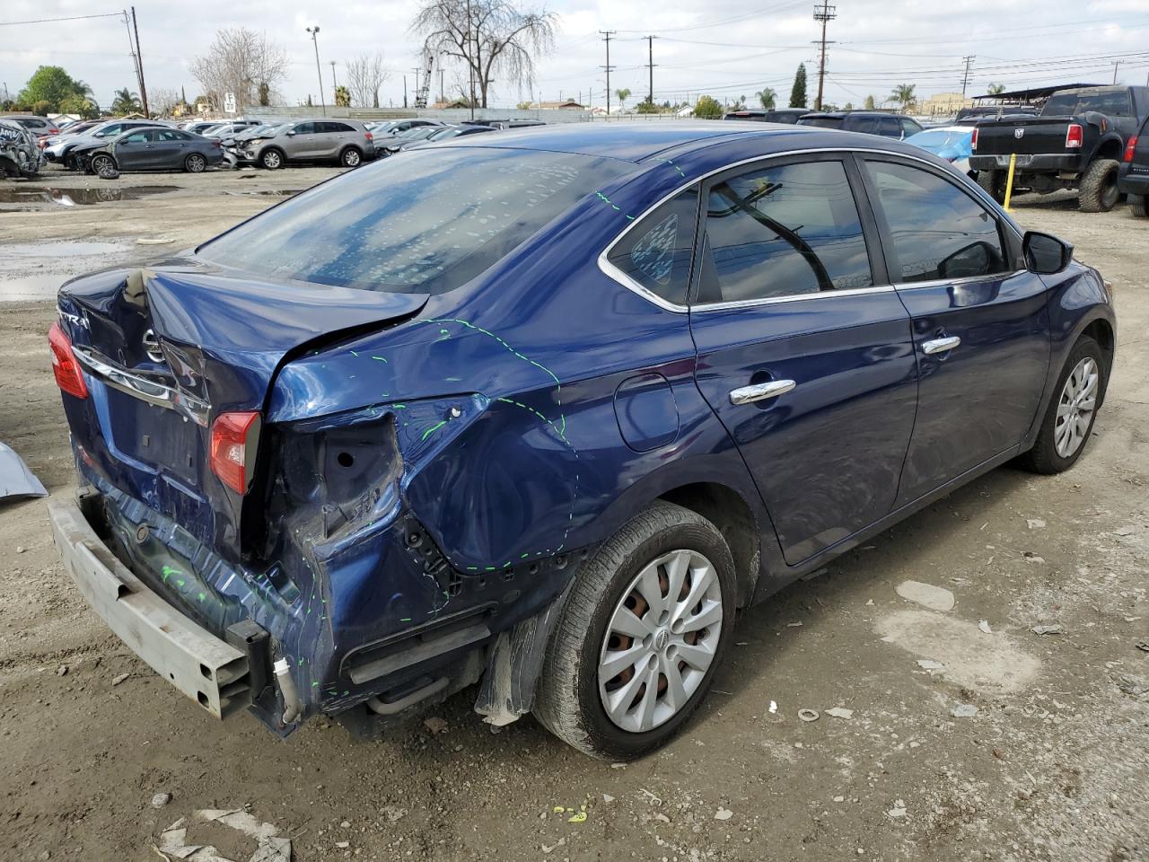 2016 Nissan Sentra - Image 3