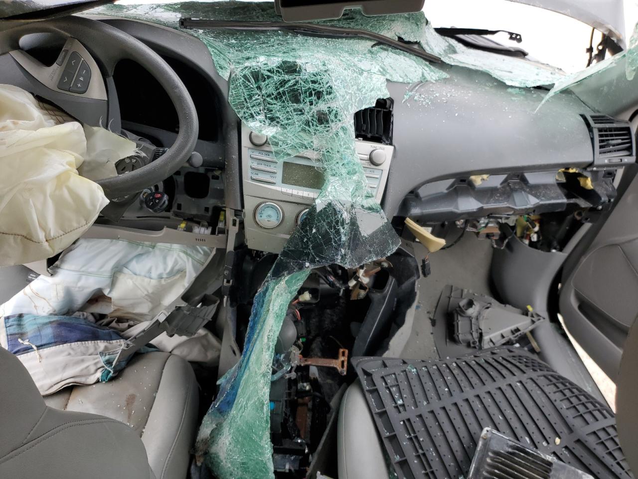 2008 Toyota Camry - Image 8
