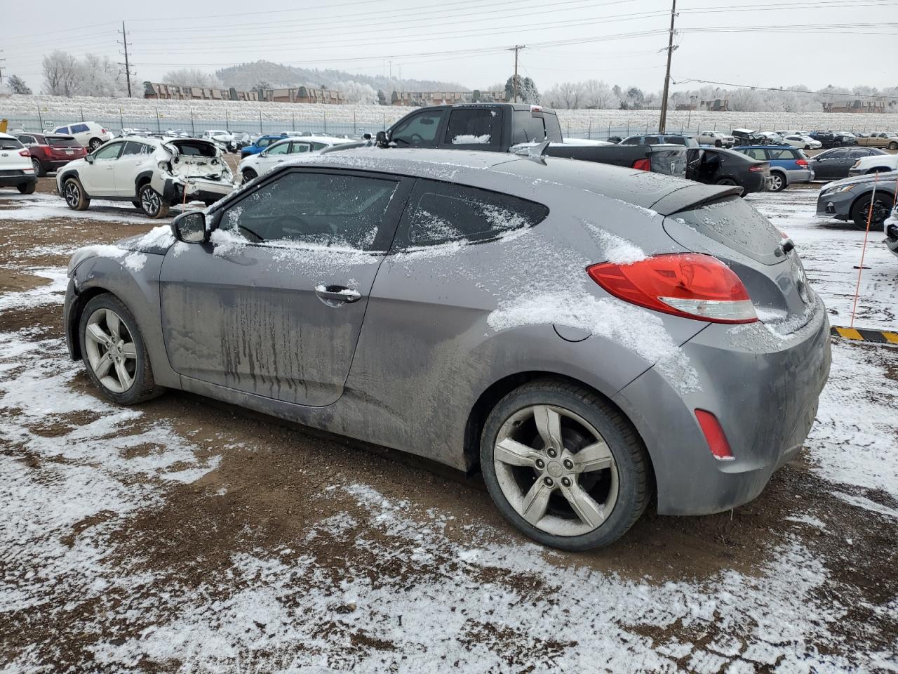 2014 Hyundai Veloster - Image 2