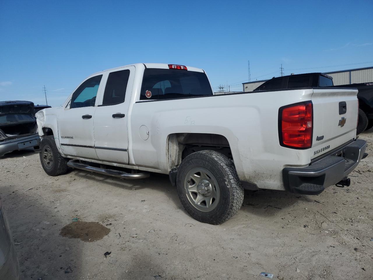 2015 Chevrolet Silverado - Image 2