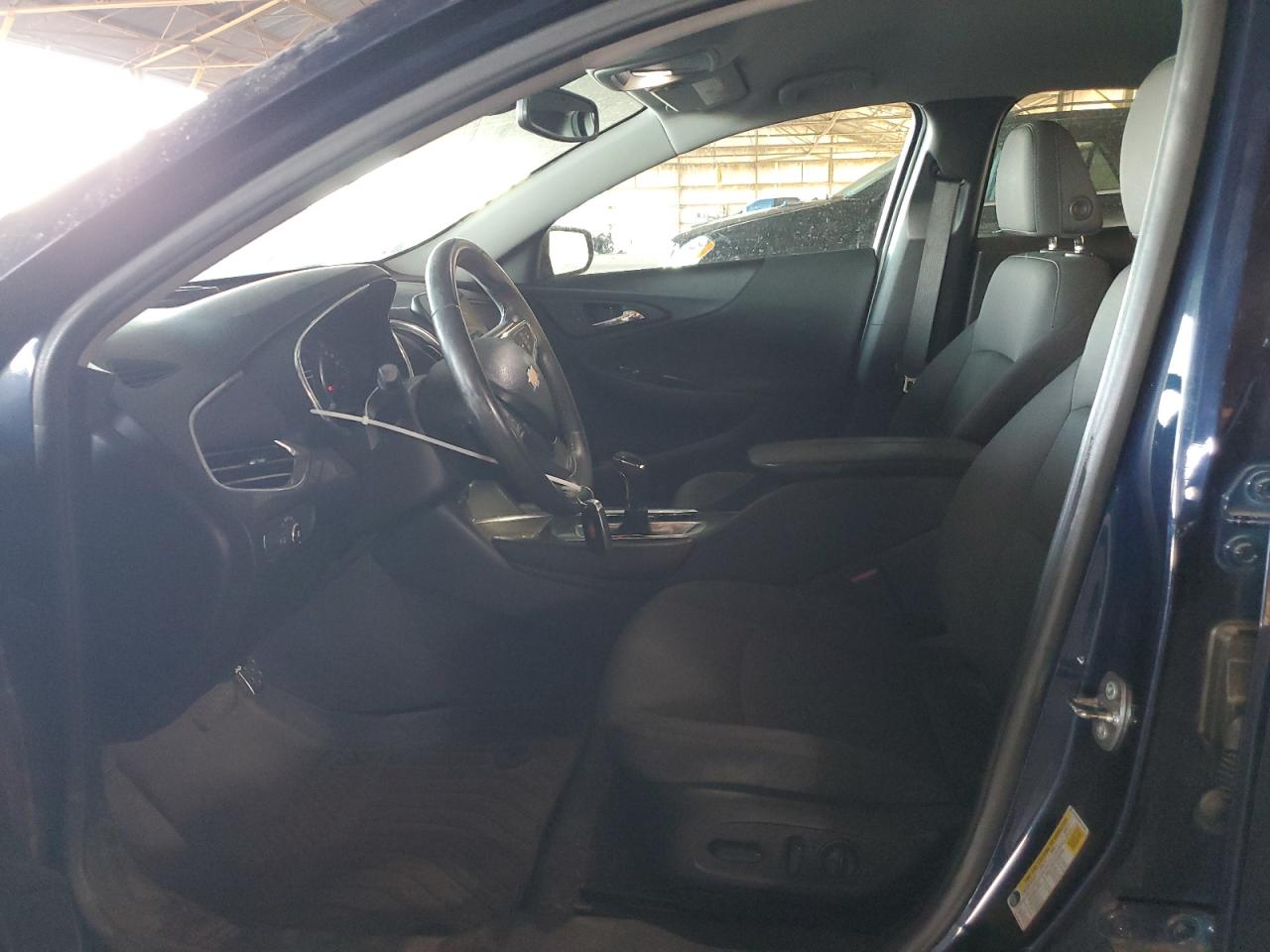 2017 Chevrolet Malibu - Image 7