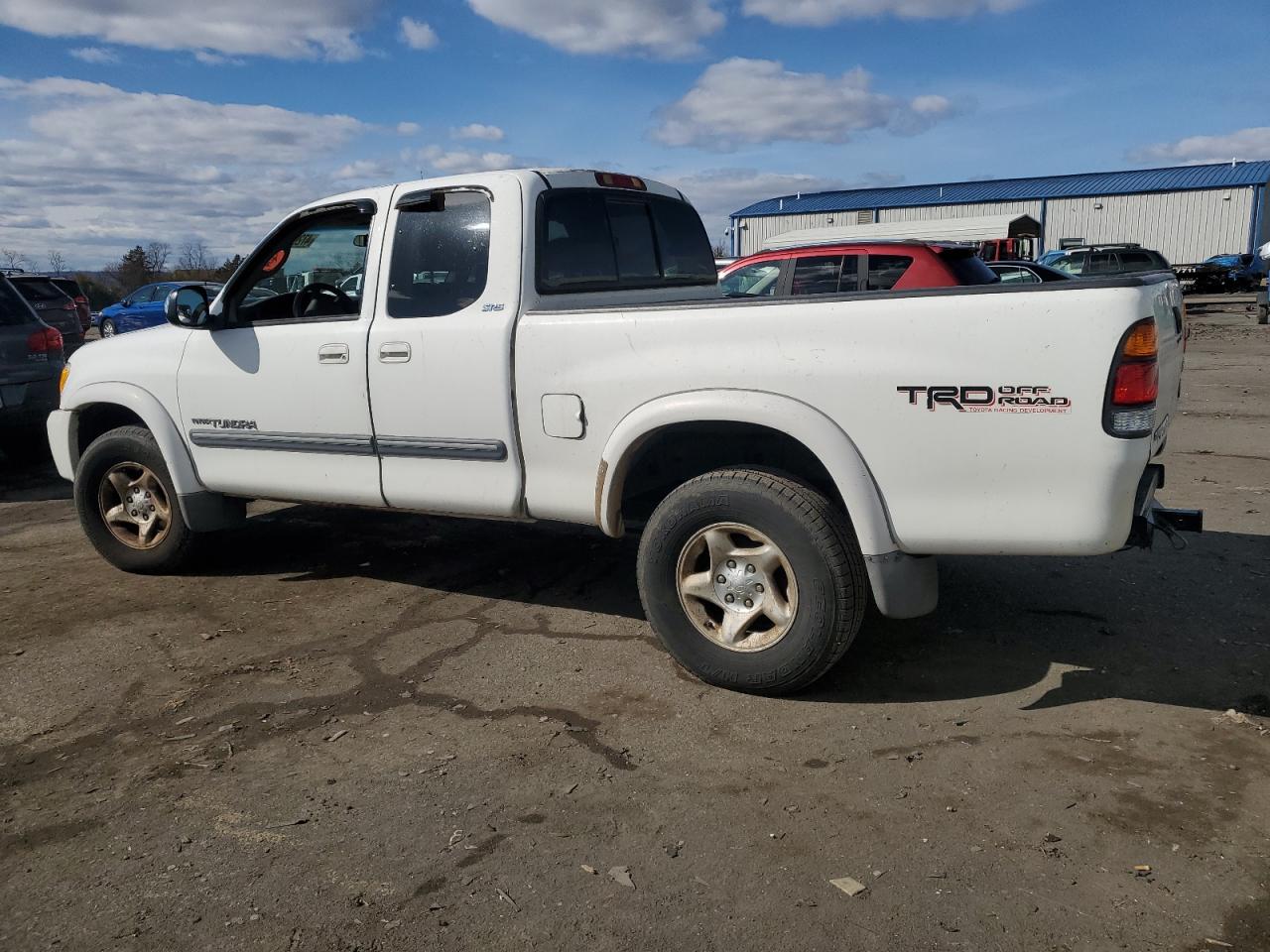 2003 Toyota Tundra - Image 2