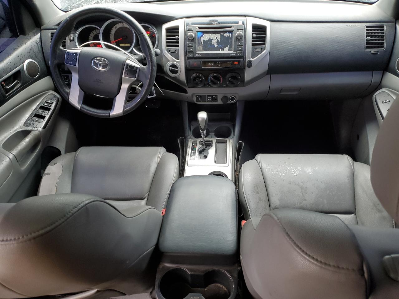 2013 Toyota Tacoma - Image 8