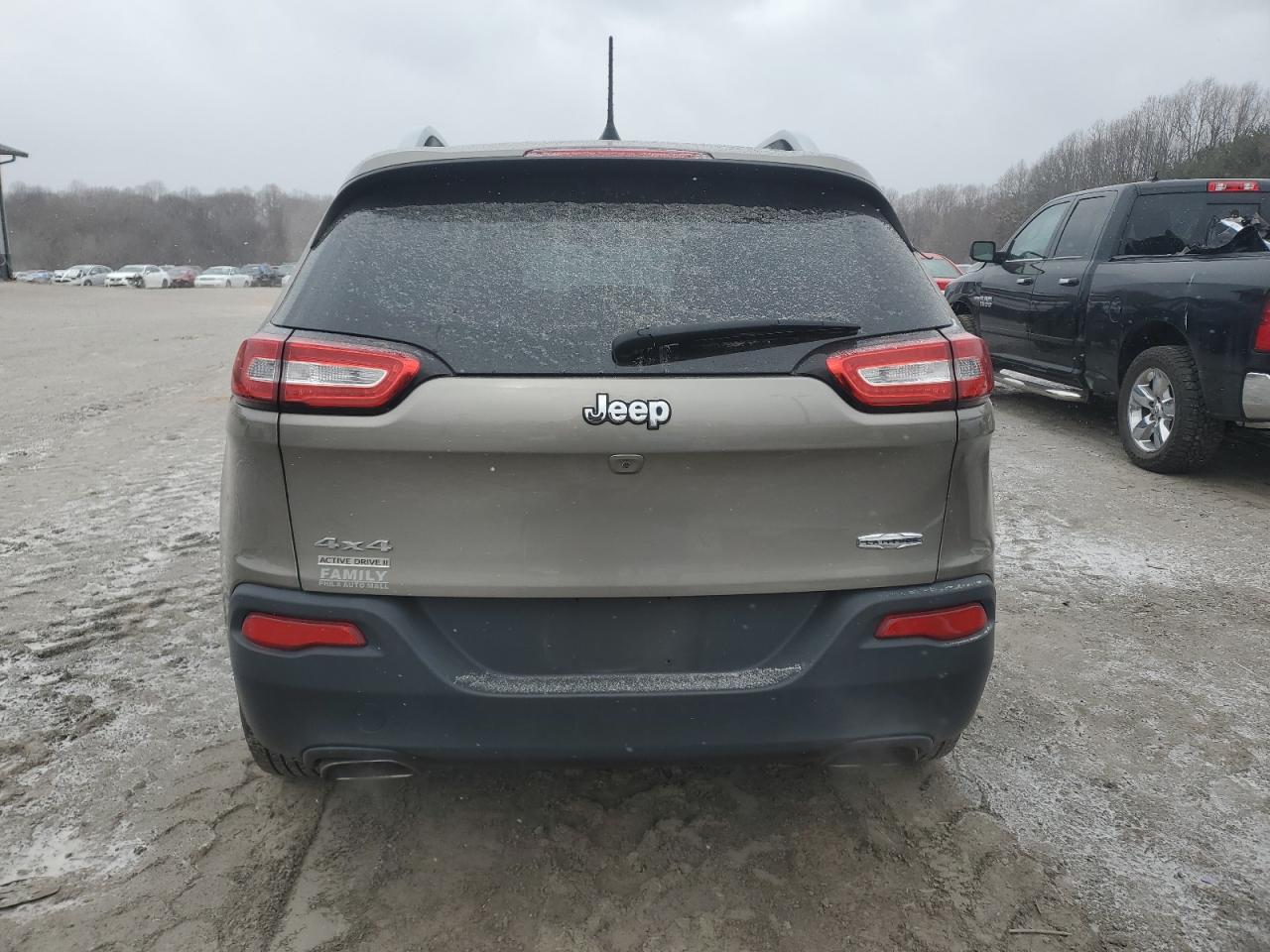 2018 Jeep Grand Cherokee - Image 6