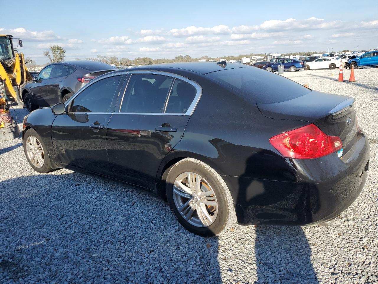 2011 Infiniti G - Image 2