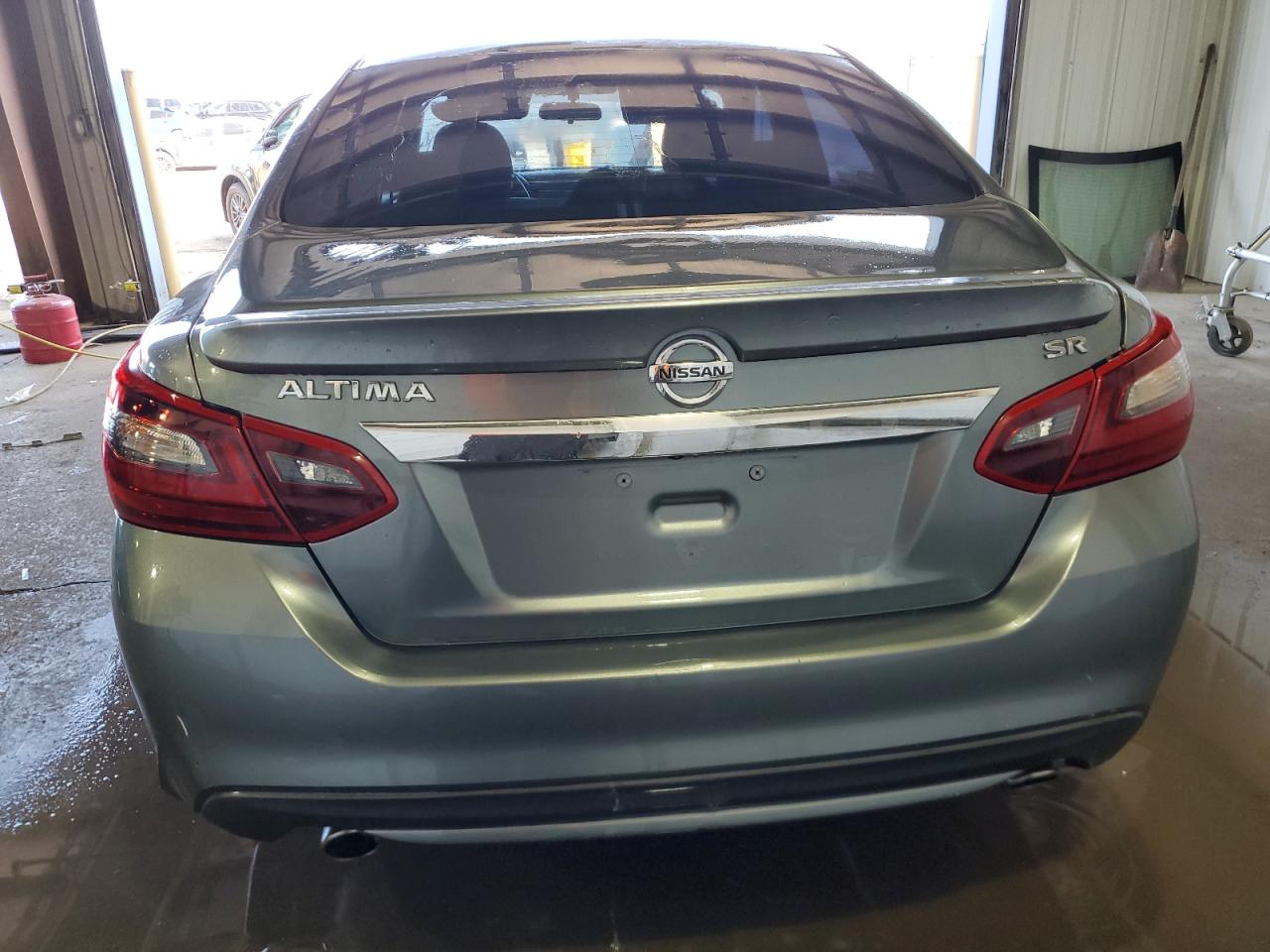 2017 Nissan Altima - Image 6