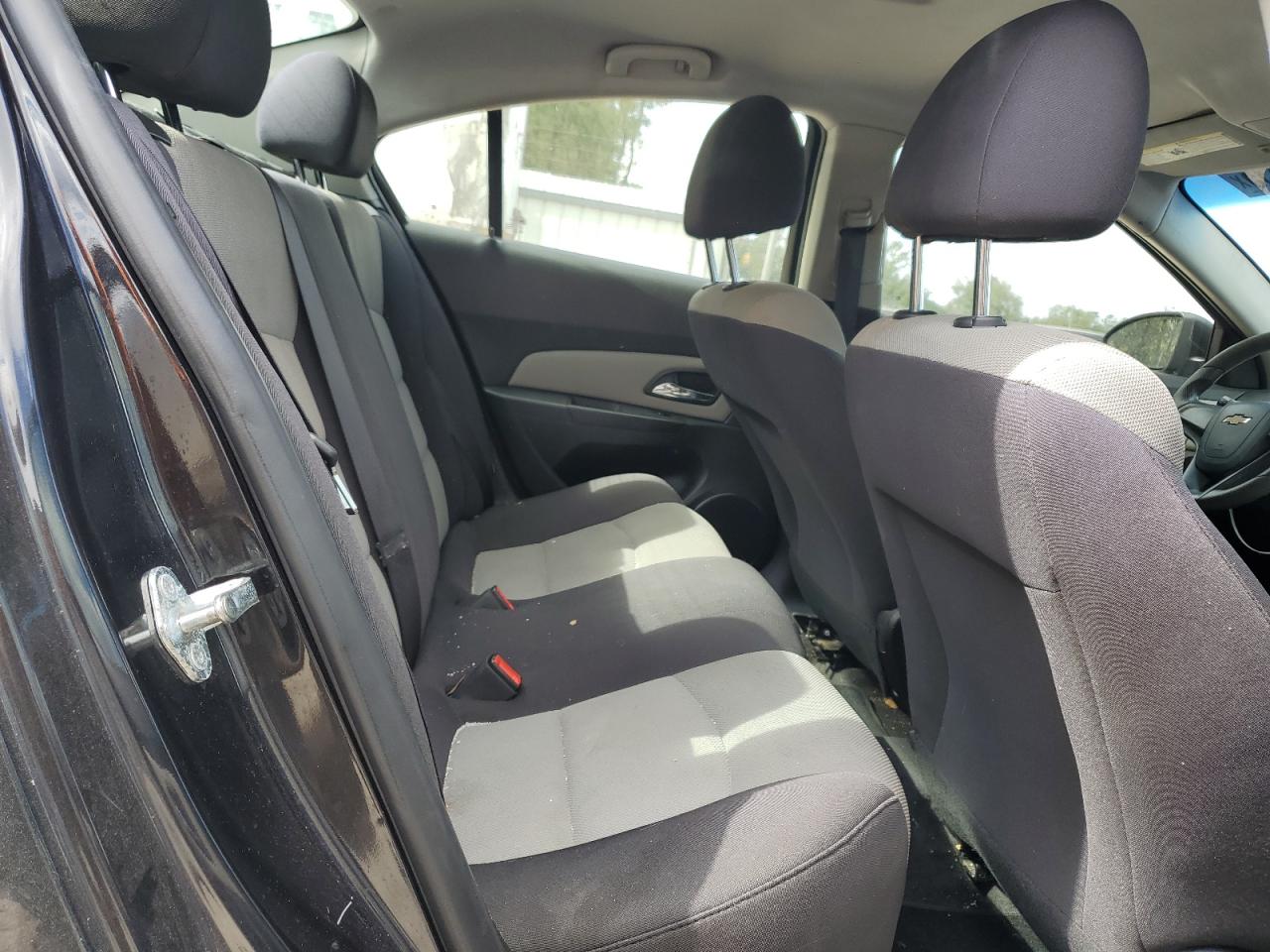 2015 Chevrolet Cruze - Image 10