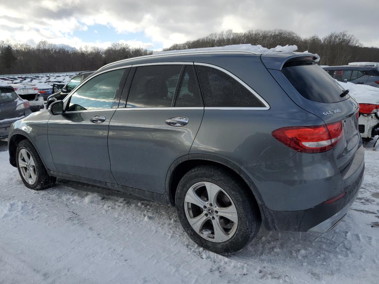 2018 Mercedes-Benz GLC - Image 2