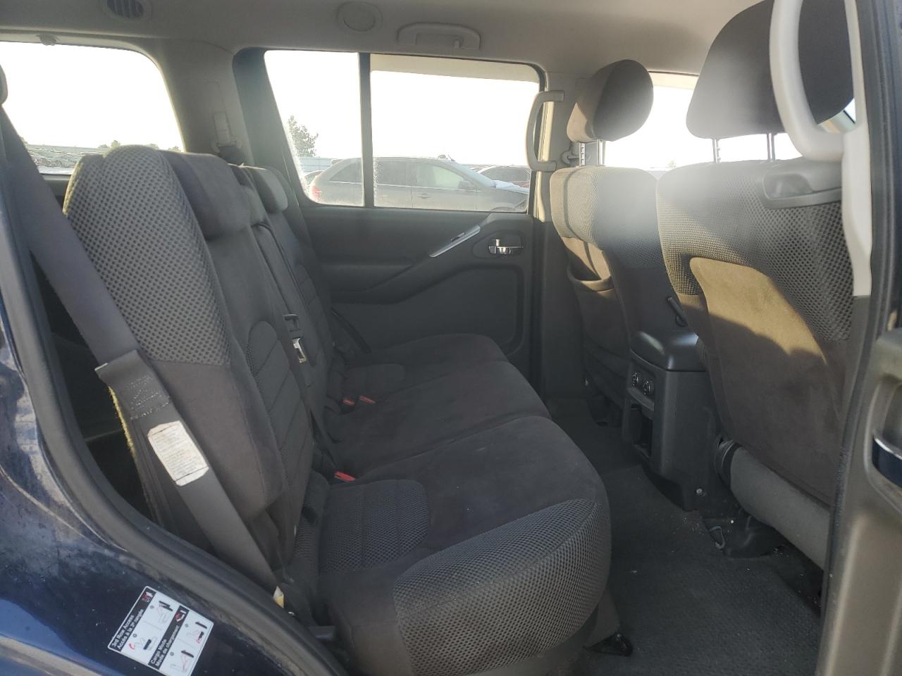 2009 Nissan Pathfinder - Image 11