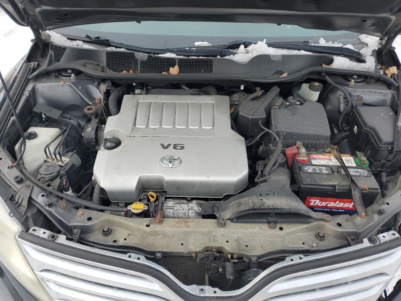2010 Toyota Venza - Image 11