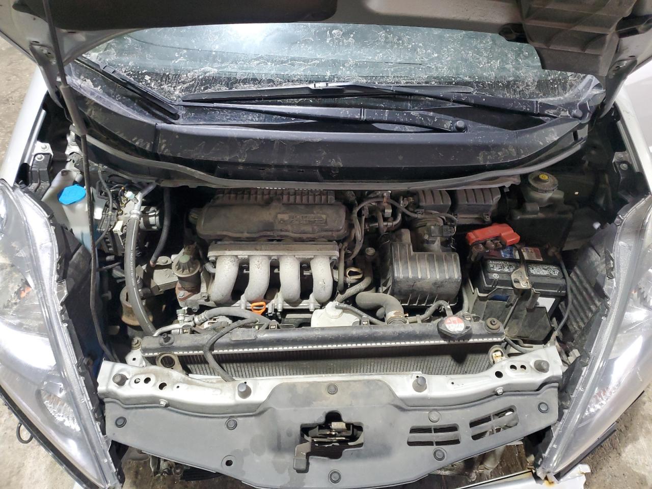 2012 Honda Fit - Image 11