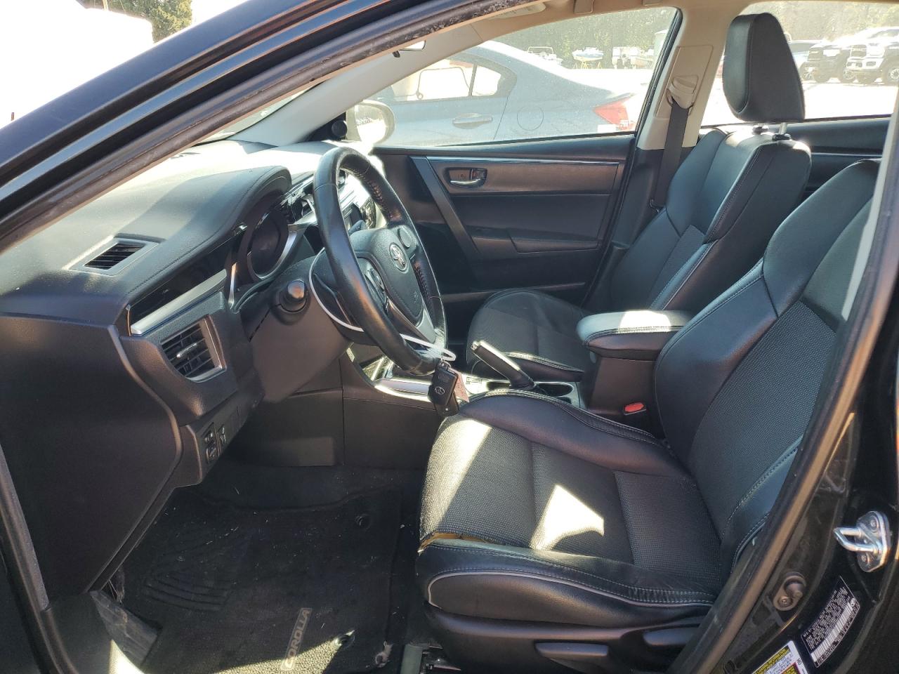 2015 Toyota Corolla - Image 7