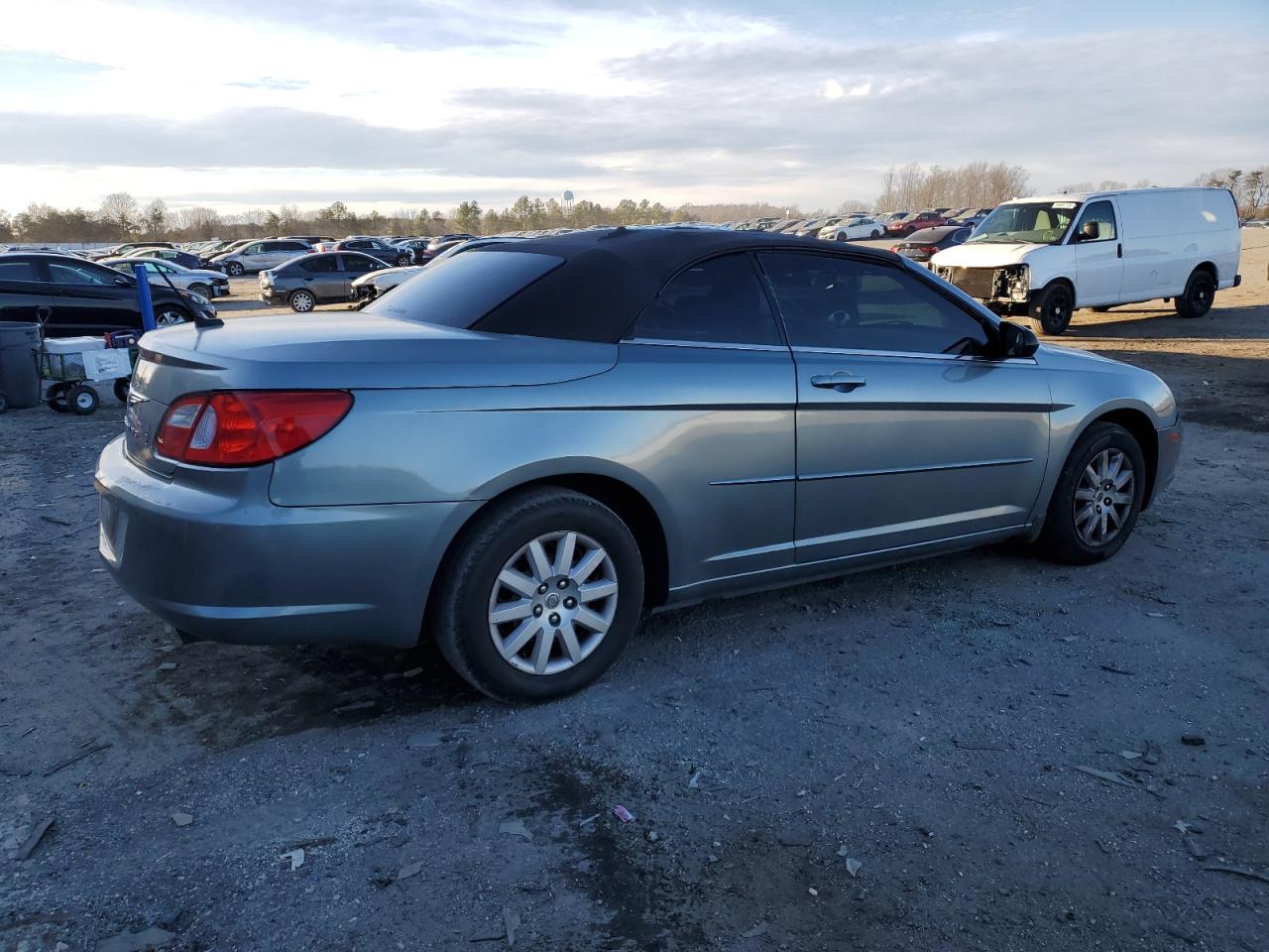 2008 Chrysler Sebring - Image 3