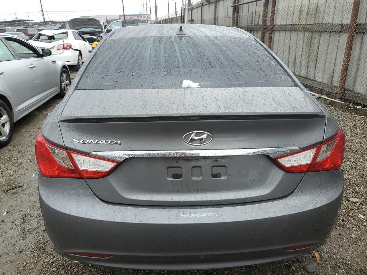 2013 Hyundai Sonata - Image 6