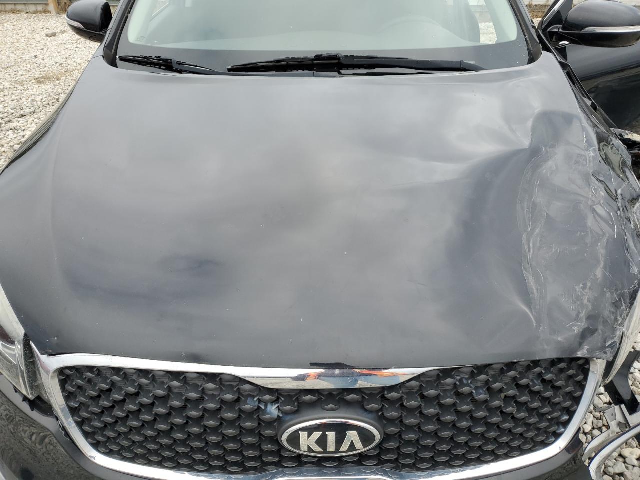 2017 Kia Sorento - Image 13