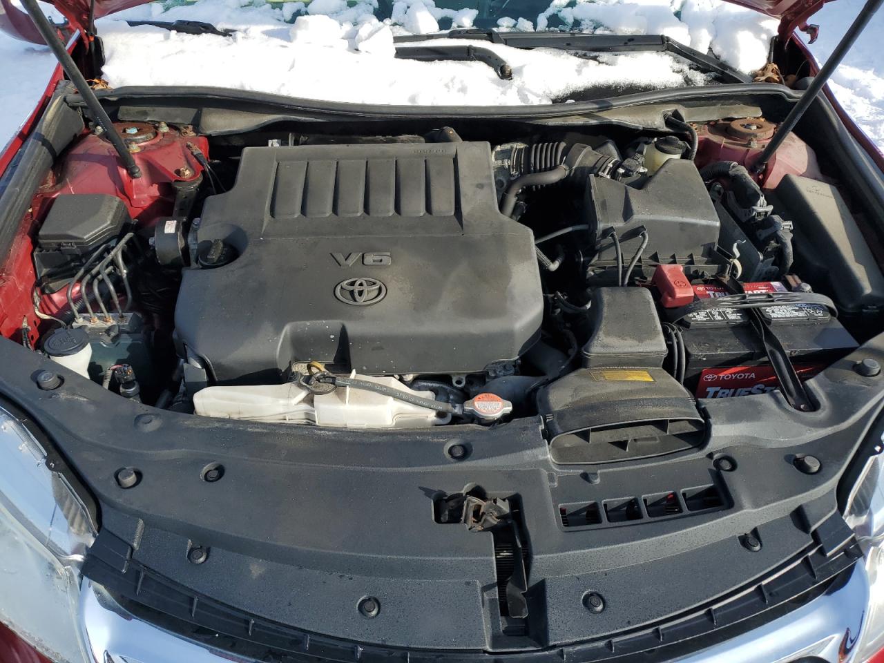 2016 Toyota Camry - Image 11