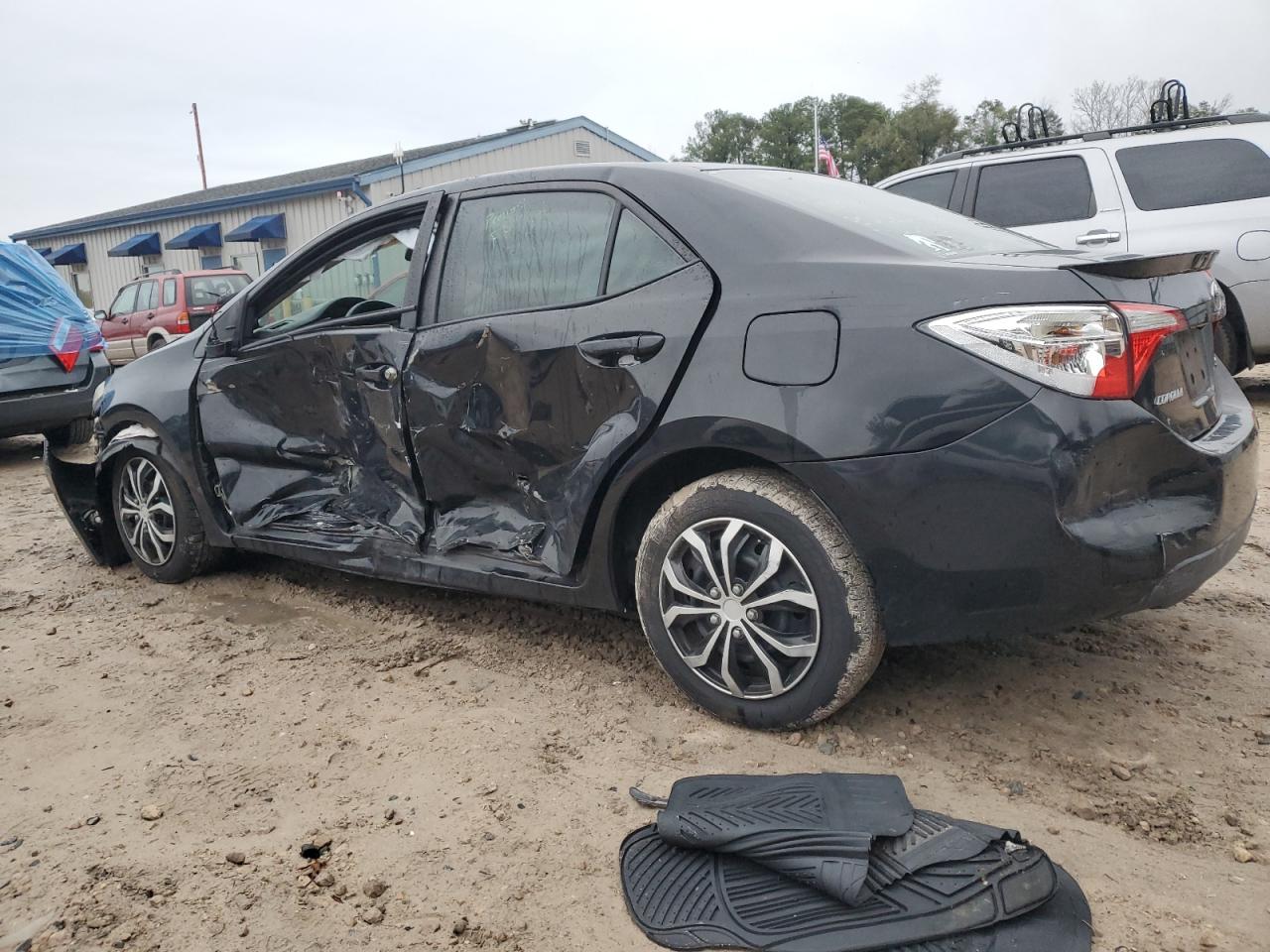 2015 Toyota Corolla - Image 2