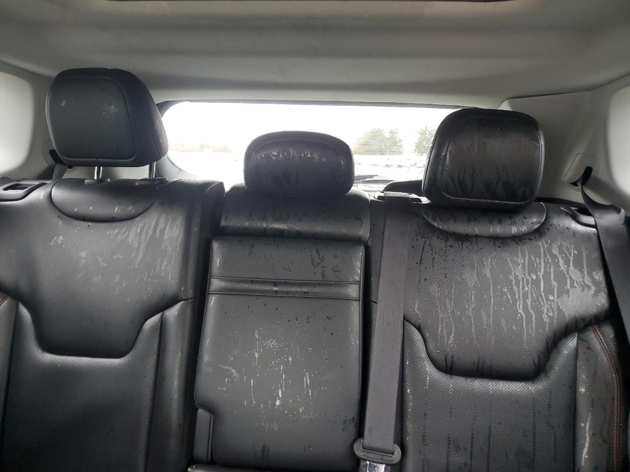 2018 Jeep Compass - Image 10