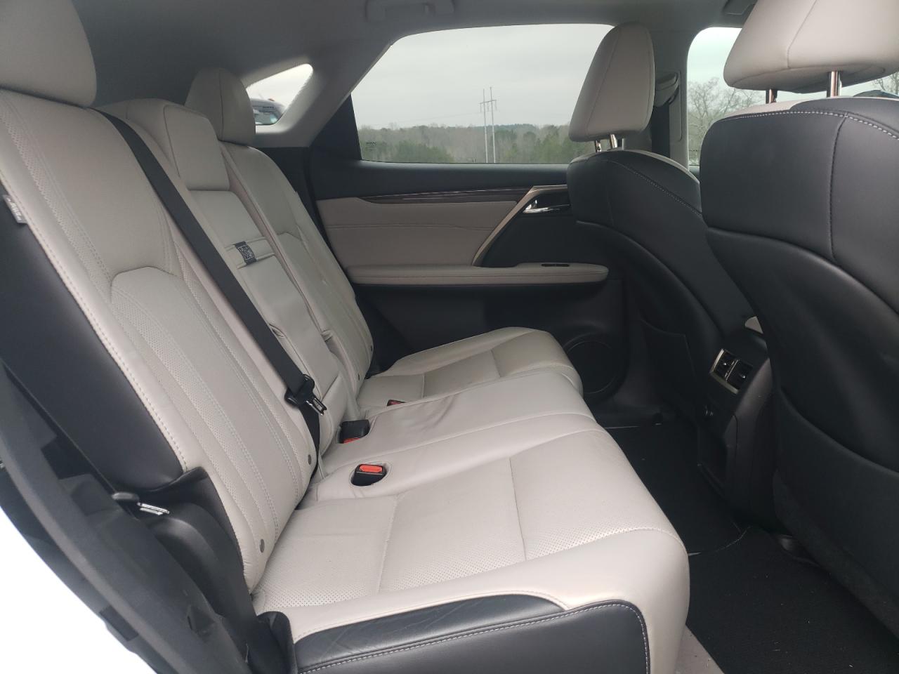 2018 Lexus RX - Image 11
