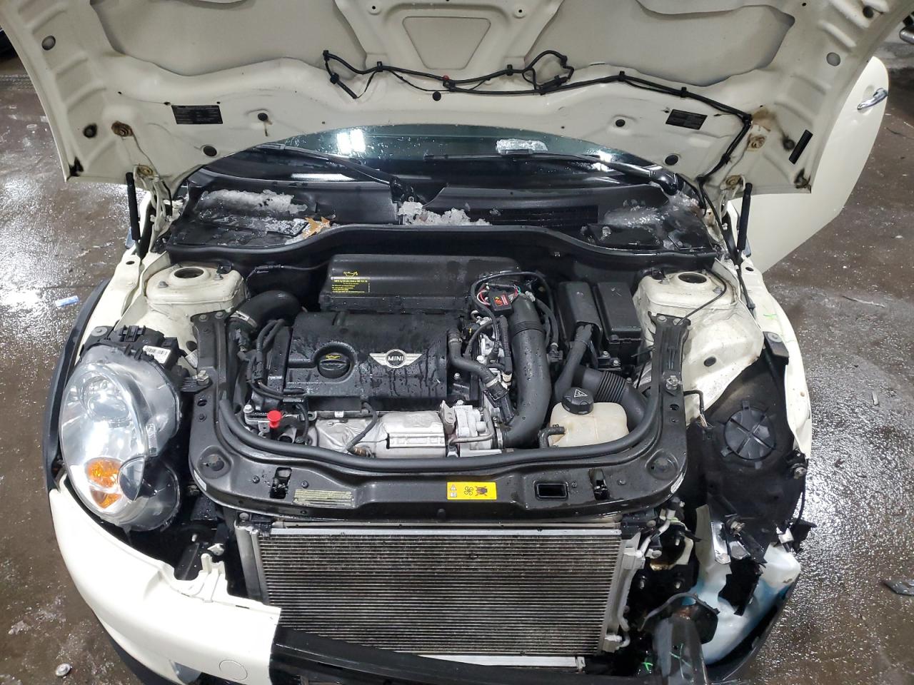2013 MINI Cooper - Image 12