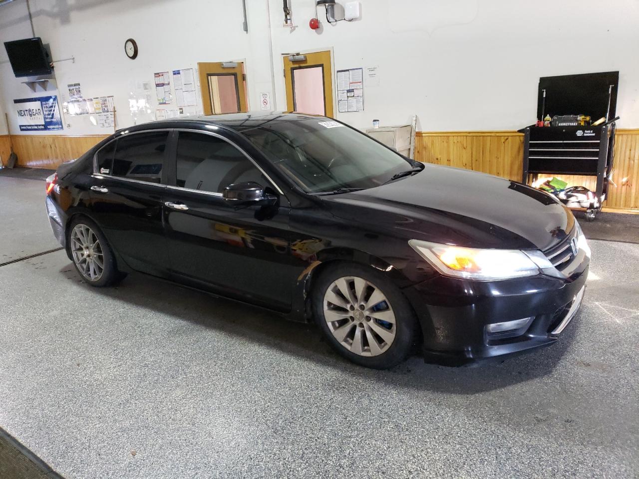 2013 Honda Accord - Image 4